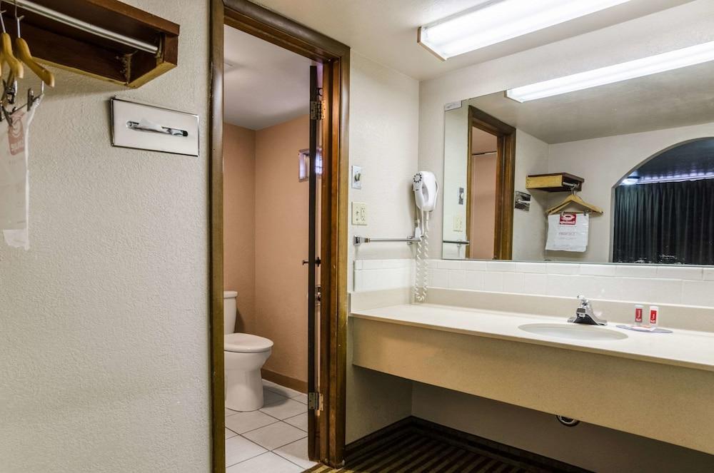 Winfield Econo Lodge מראה חיצוני תמונה